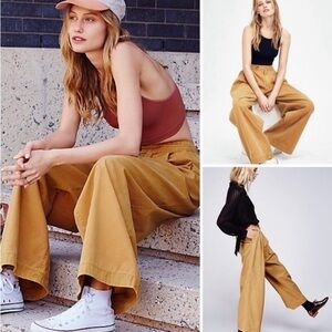 Women's Wide-Leg Tan Pants